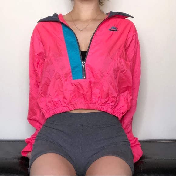 Vintage Nike Cropped Windbreaker
